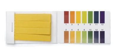 Le papier de tournesol avec des échantillons de couleurs
