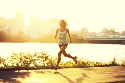 Jogging peut aider à désengorger le nez bouché.