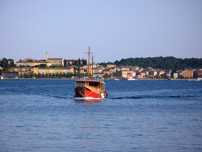 Obtenir une licence pour travailler à bord des navires.