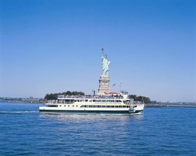 Ferry pour la Statue de la Liberté