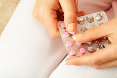 Cessez de prendre hormonaux pilules de contrôle des naissances.