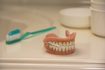 Comment enlever le tartre De prothèses dentaires