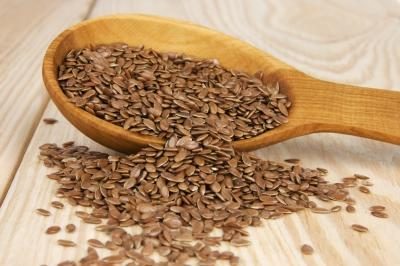 Augmenter la fibre dans votre alimentation avec des graines de lin.